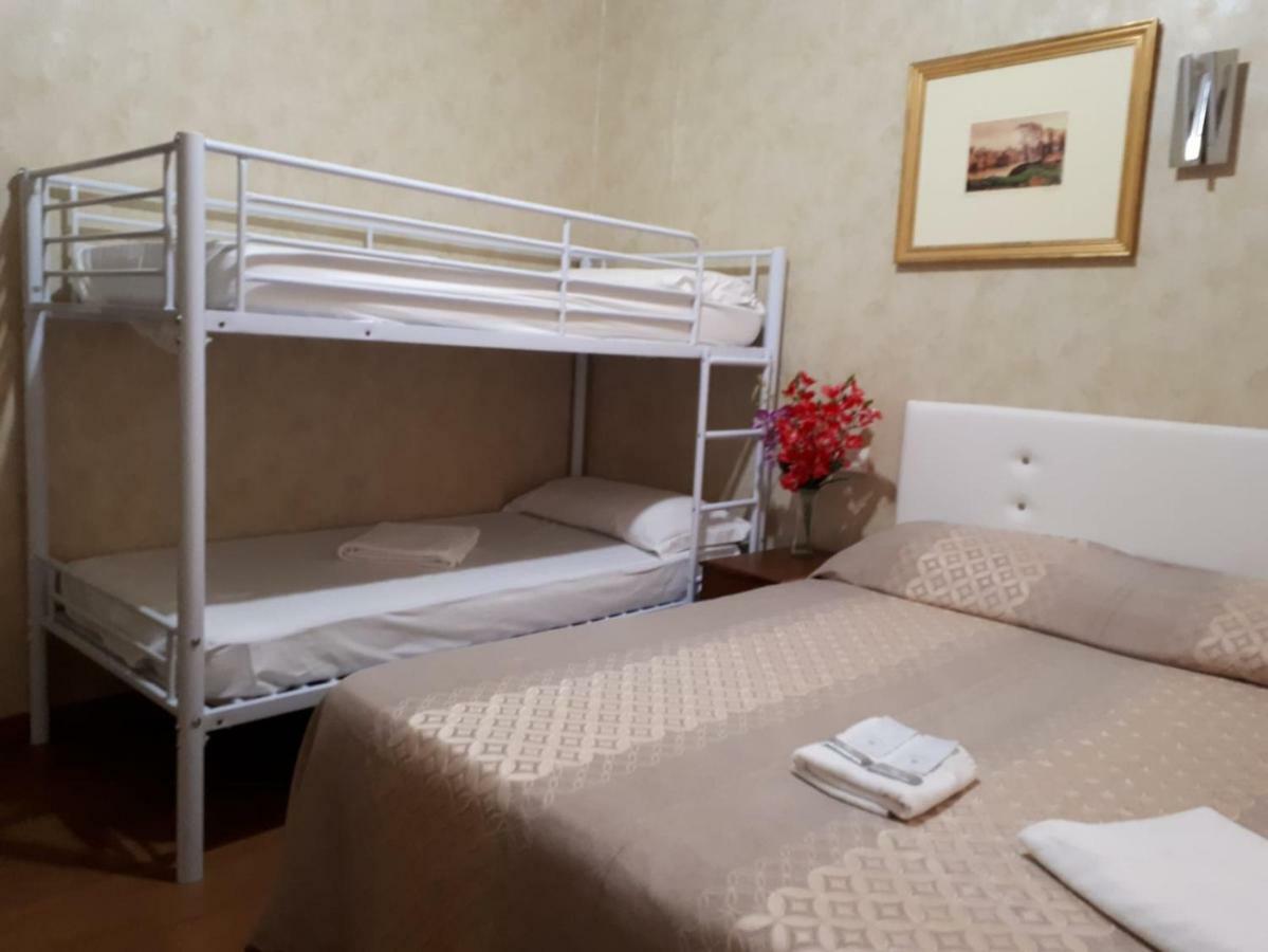 Botel Inn Roma Dış mekan fotoğraf